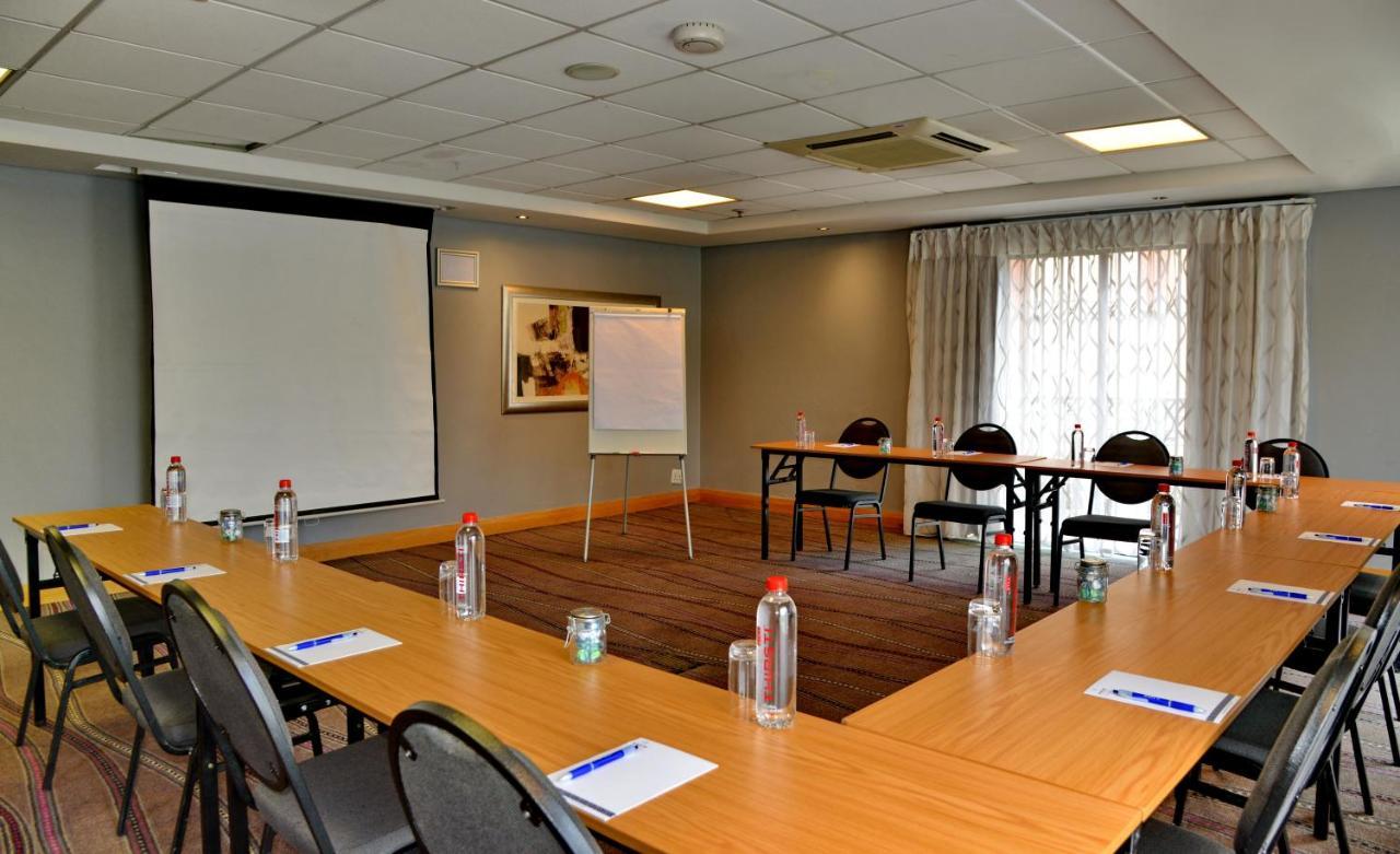 Anew Hotel Roodepoort Johannesburg Екстериор снимка